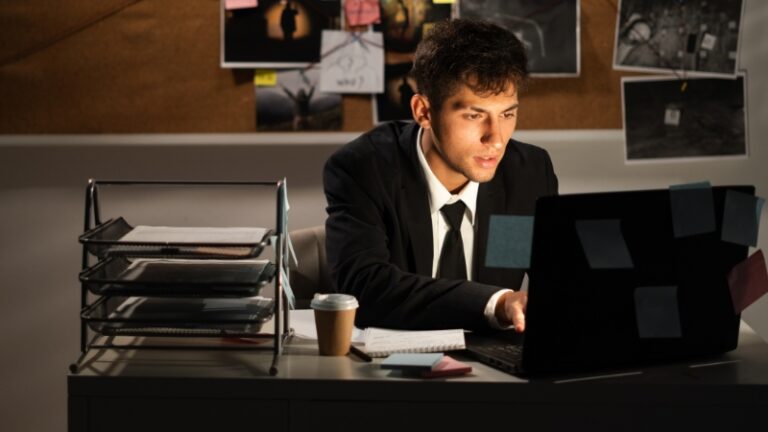 When Should You Consider Hiring a Private Investigator?