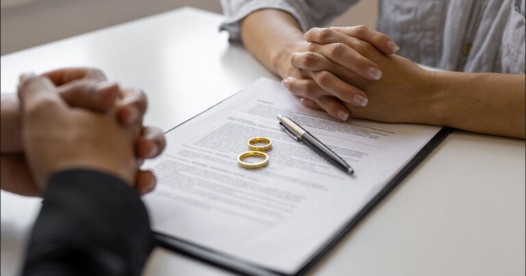 What to Expect When Filing for Divorce in Arizona