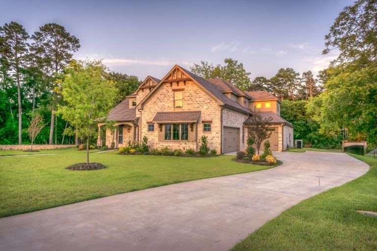 Is It Time to Replace Your Concrete Driveway?
