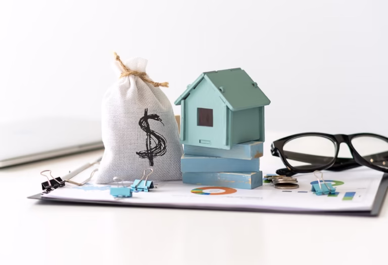 Key Documents Everyone Should Include in Their Estate Plan