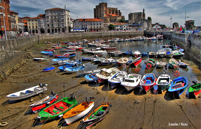 A Practical Guide to Moving to Spain Legally and Without the Headaches