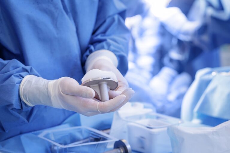 How Defective Medical Device Attorneys Help You Win Compensation After Injury